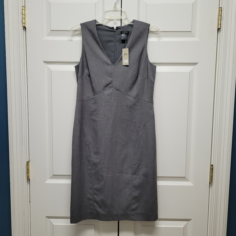 🎉Host Pick🎉 Ann Taylor Gray Dress, Size 4
